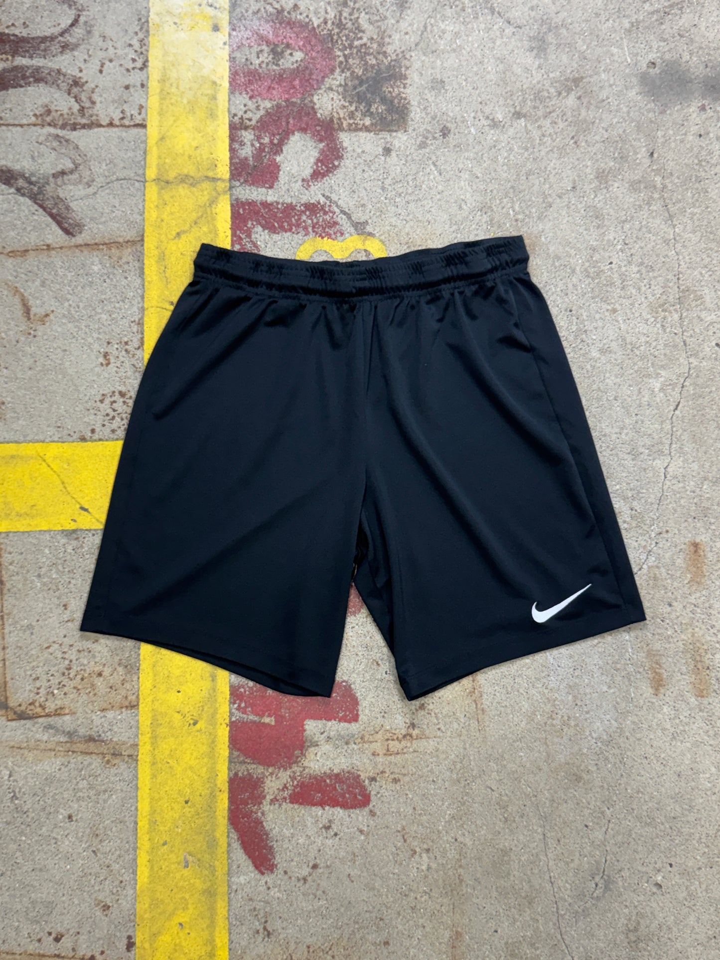 Nike Shorts | M