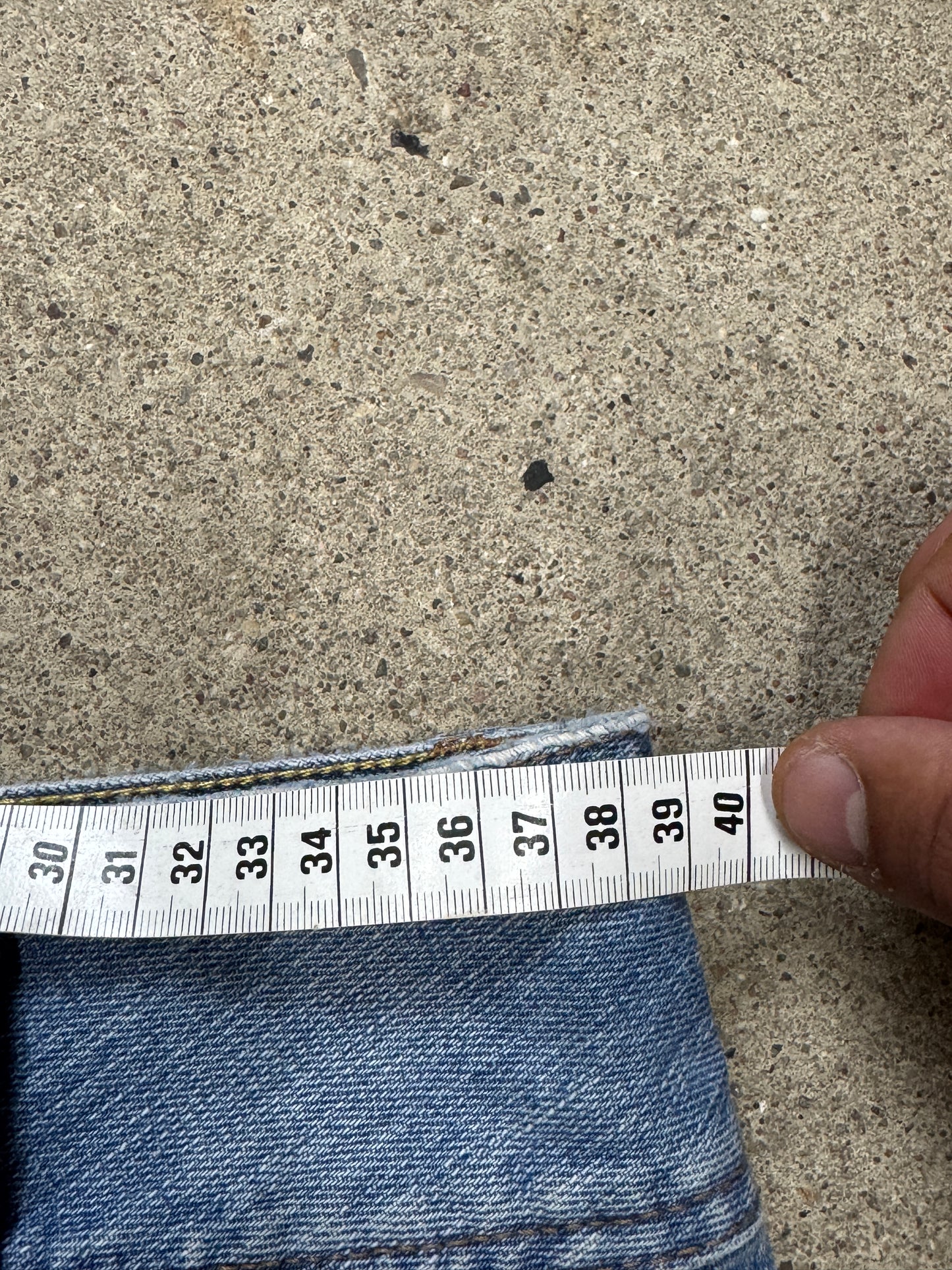 Bongo Mini Rock | 38 | M