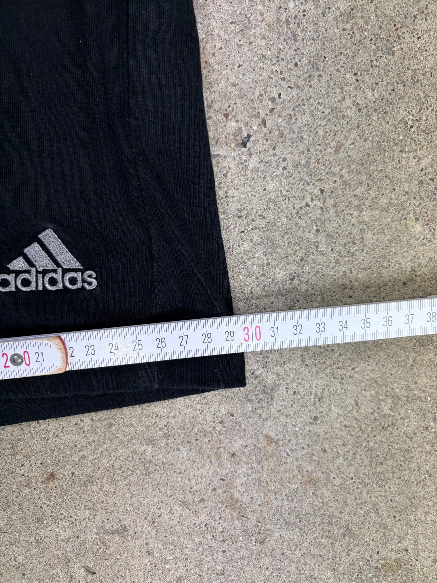 Adidas Shorts | L