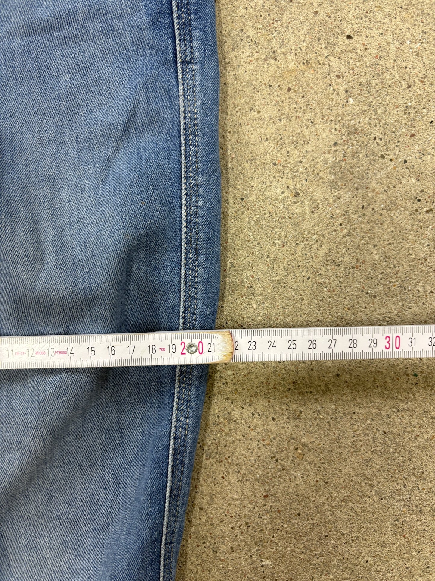 Closed Jeanshose | 27 | S