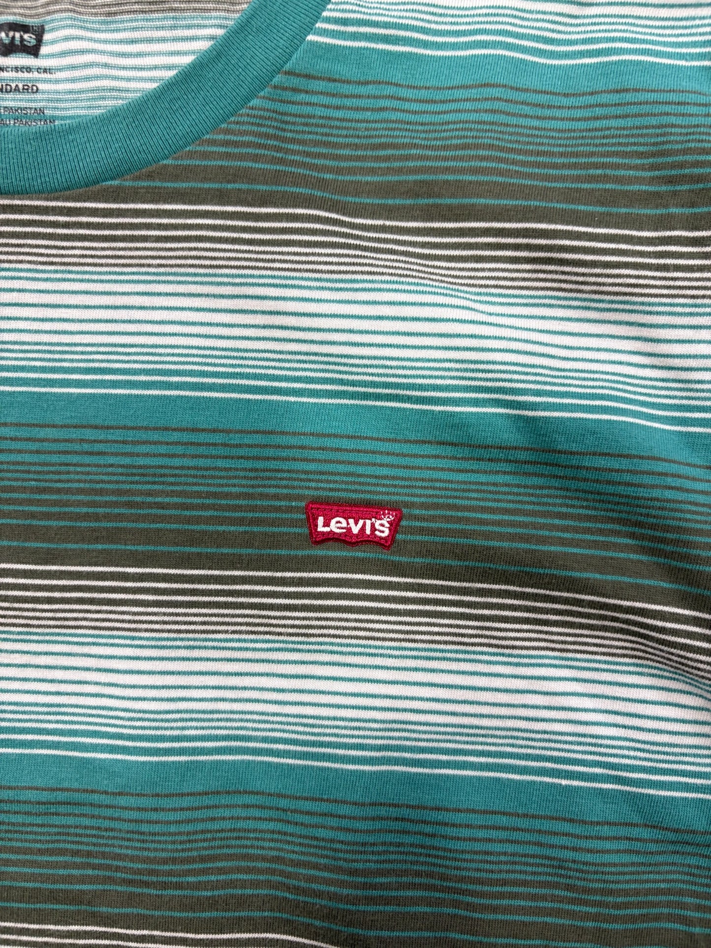 Levis T-Shirt | M
