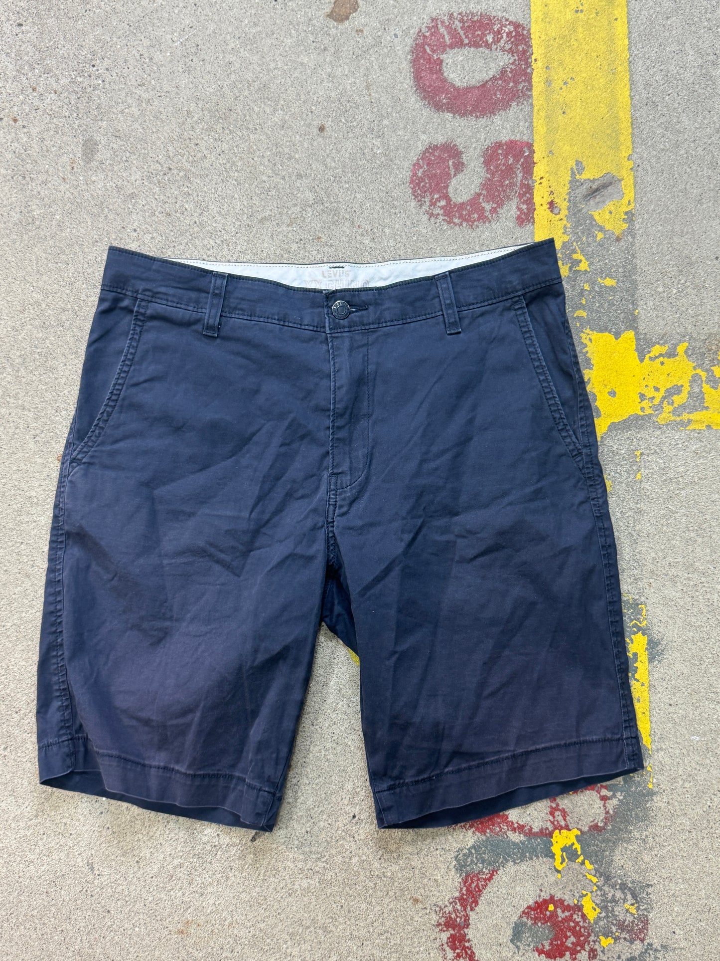 Levis Shorts | W32 | M