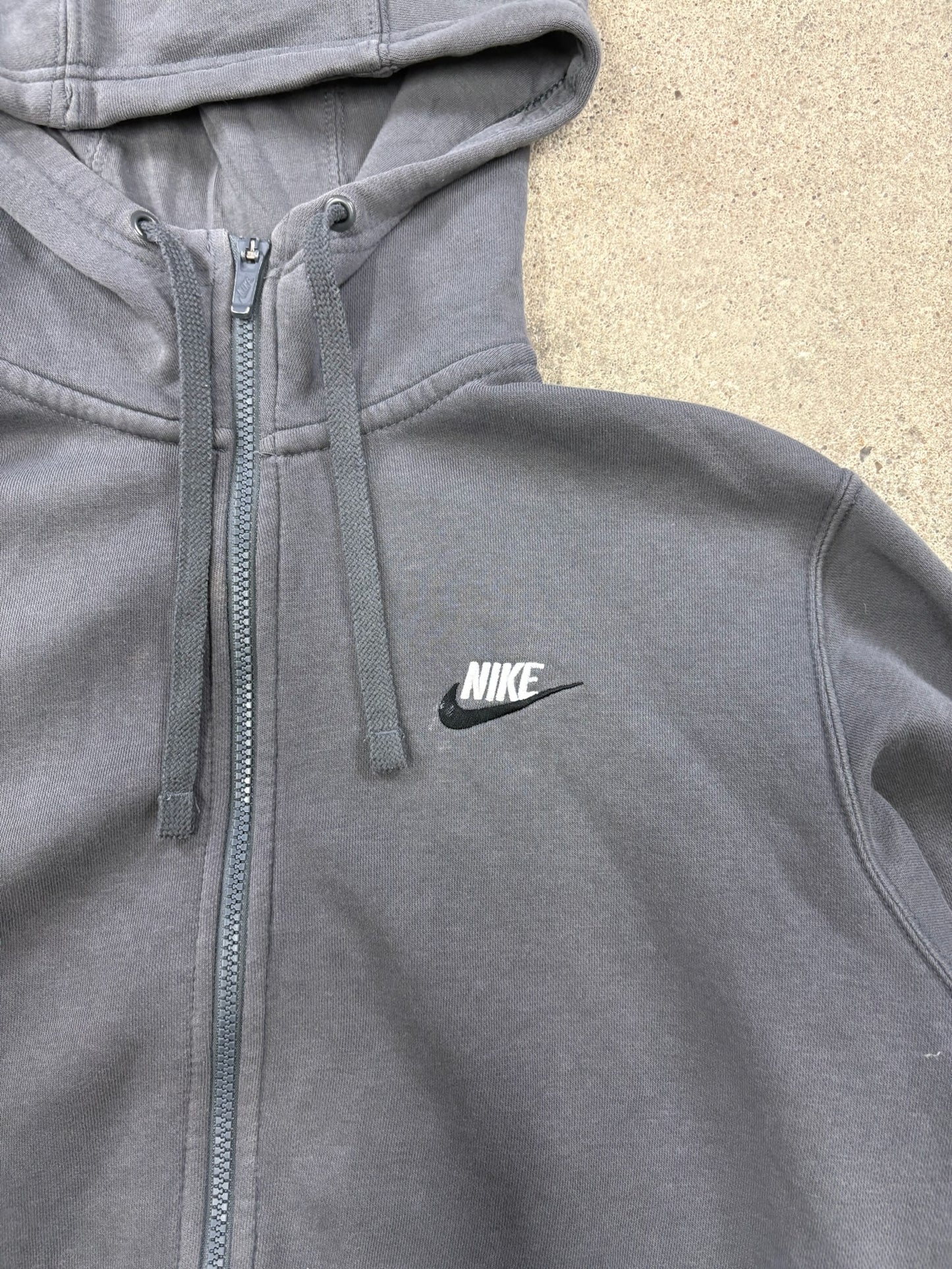 Nike Zip | M