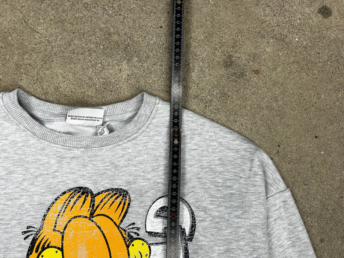 Garfield Sweater | M