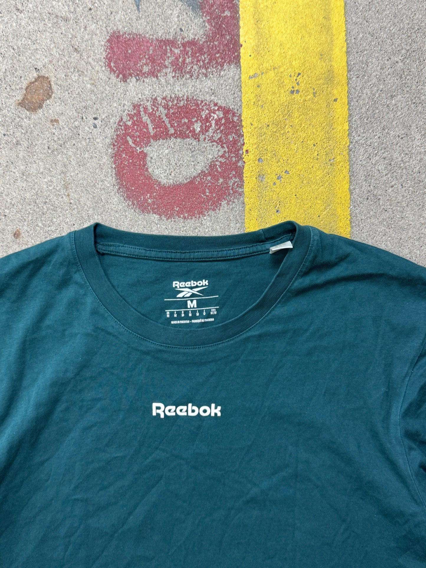 Reebok T-Shirt | M