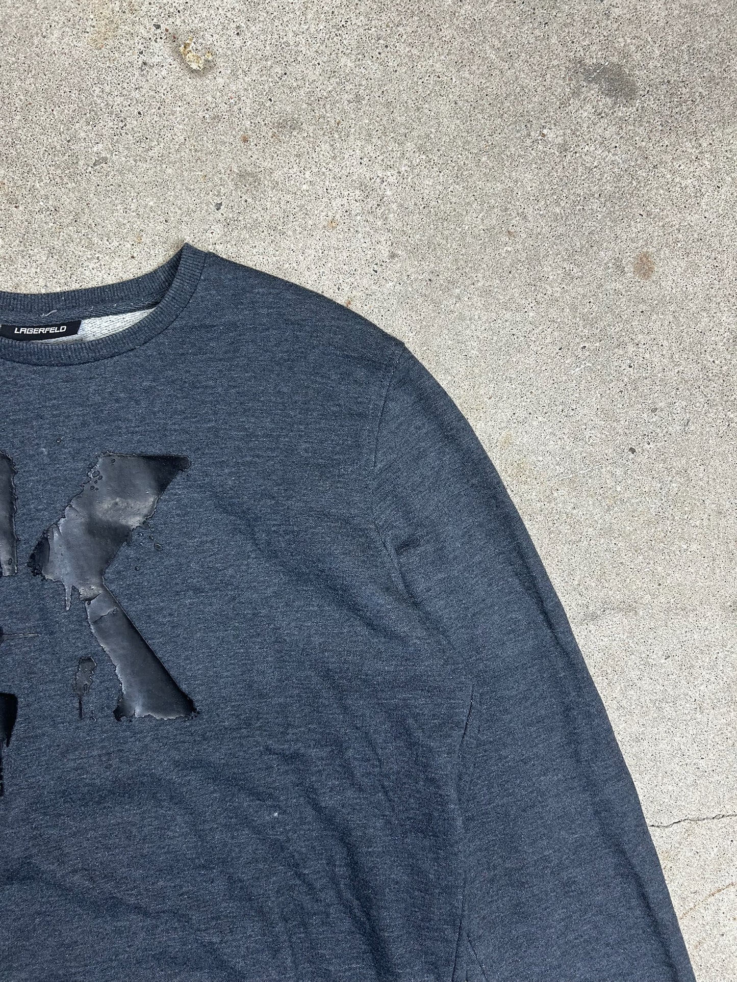 Karl Lagerfeld Sweater | L